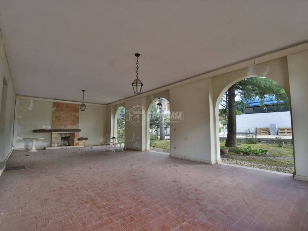 Villa a Caldarola in Via Bramante 1 - Foto 2