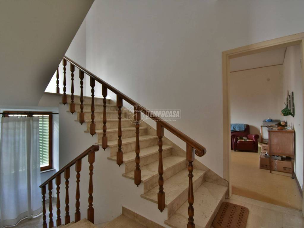 Villa a Caldarola in Via Bramante 1 - Foto 3
