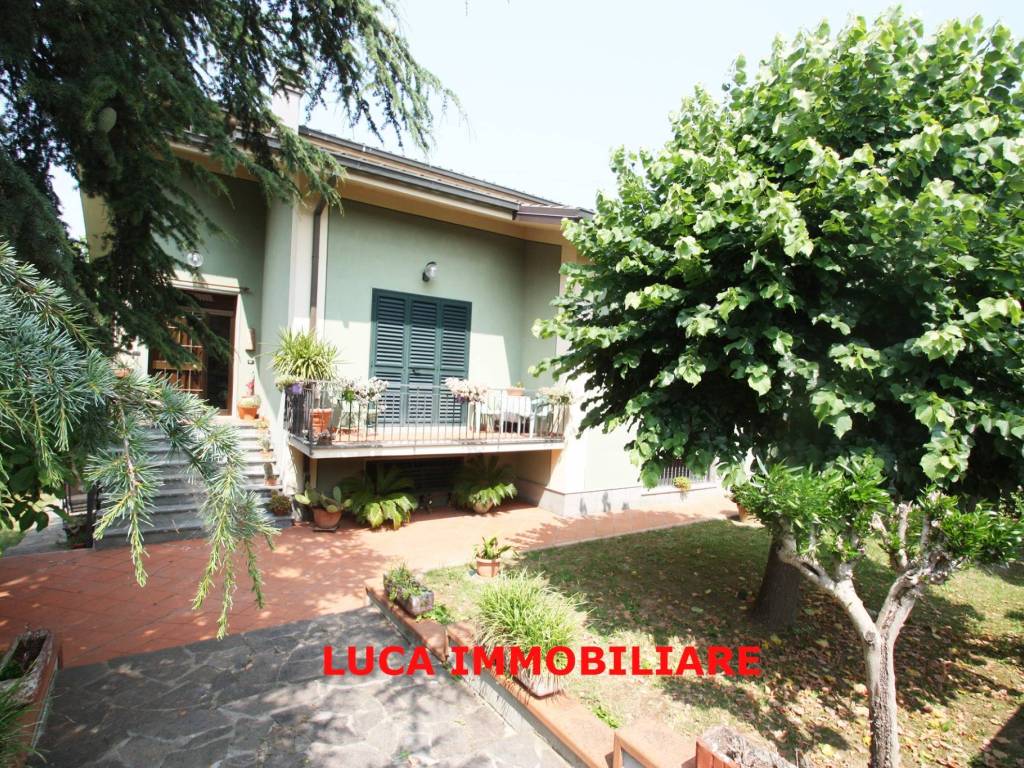 Villa a Buggiano in Via 24 Maggio, 79 - Foto 3