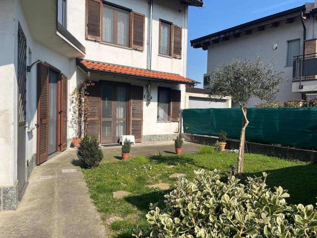 Casa indipendente a Casaletto lodigiano in Via Don Minzoni, 7 - Foto 2