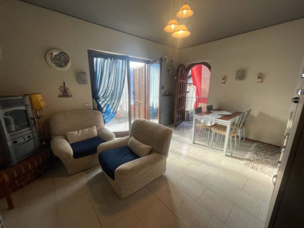 Appartamento a Buglio in monte in Via Gorizia - Foto 4