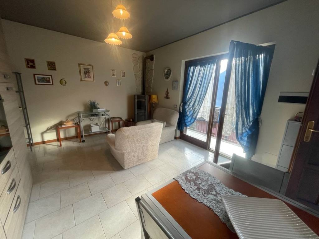 Appartamento a Buglio in monte in Via Gorizia - Foto 5