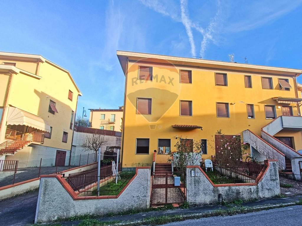 Appartamento a Cavriglia in Via del Minatore, 5 - Foto 5