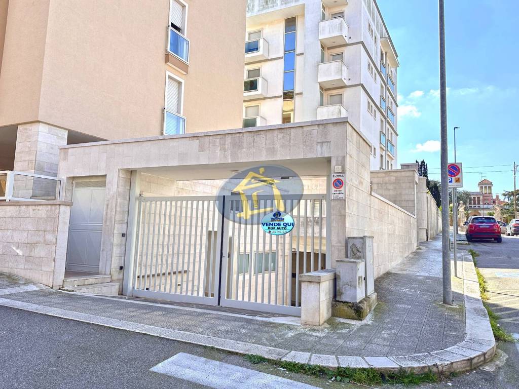 Box / garage a Putignano in Via Giuseppe Pinto - Foto 2