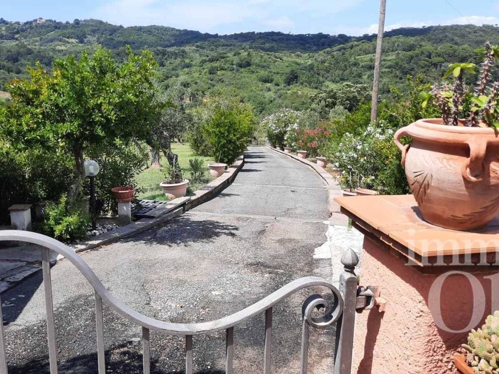 Villa a Rosignano marittimo in Localita' Castelpiero-gabbro, 43 - Foto 5
