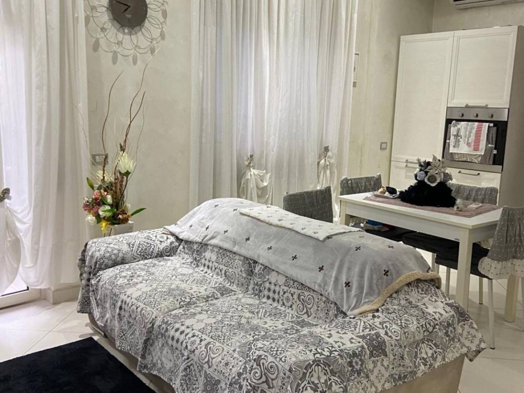 Appartamento a Minturno in Viale Pietro Fedele, 143 - Foto 2