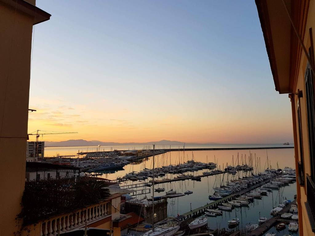 Appartamento a Salerno in Via Benedetto Croce, 3 - Foto 2