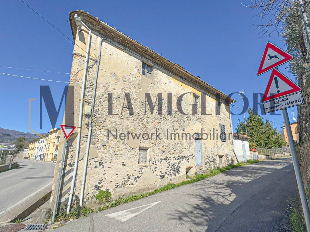Casa indipendente a Pistoia in Via Modenese - Foto 3