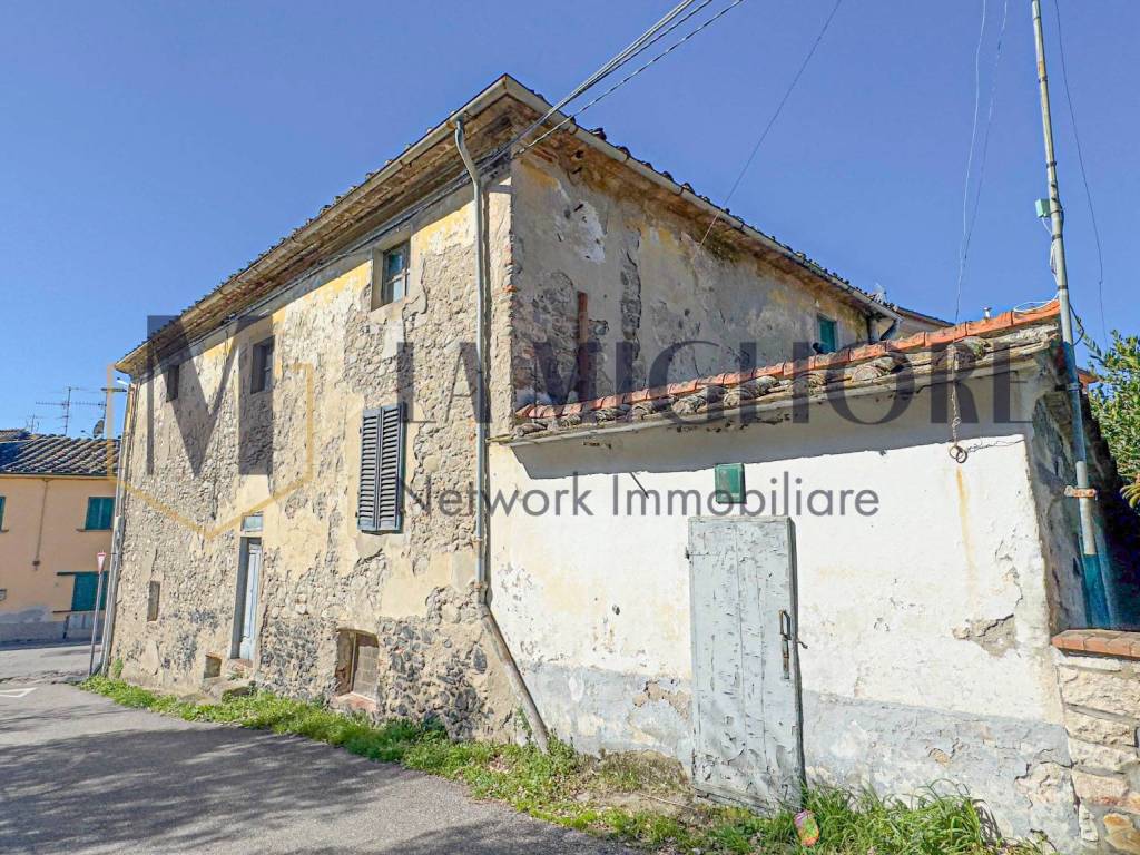 Casa indipendente a Pistoia in Via Modenese - Foto 4