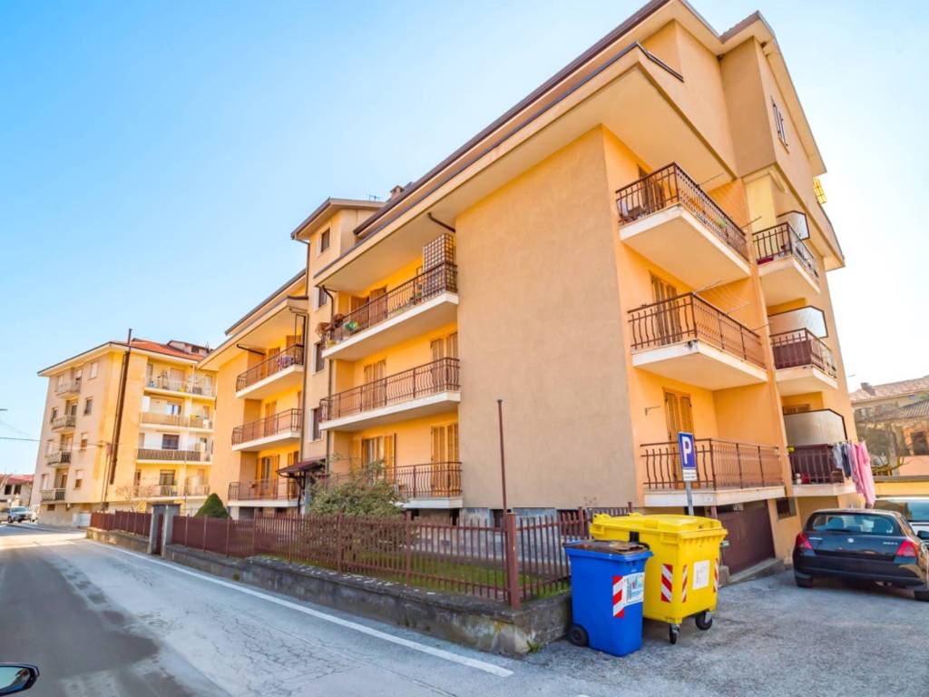 Appartamento a Dronero in Via Maria Damiano, 7 - Foto 2