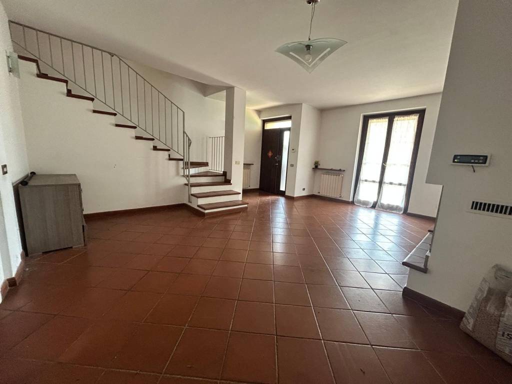 Villetta a schiera a Gorla maggiore - Foto 3