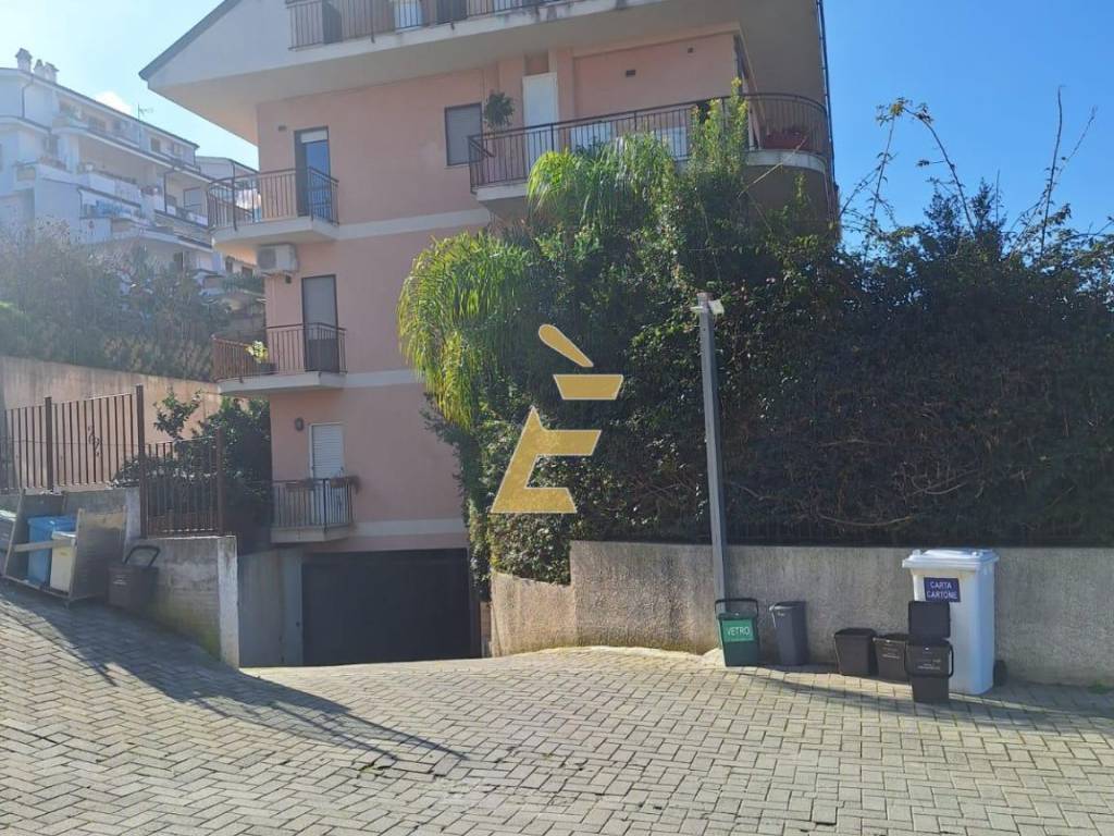 Appartamento a Vibo valentia in Via Santa Venere - Foto 2