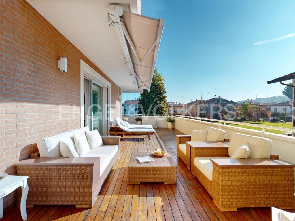 Appartamento a Riccione in Viale Anacapri, 9 - Foto 3