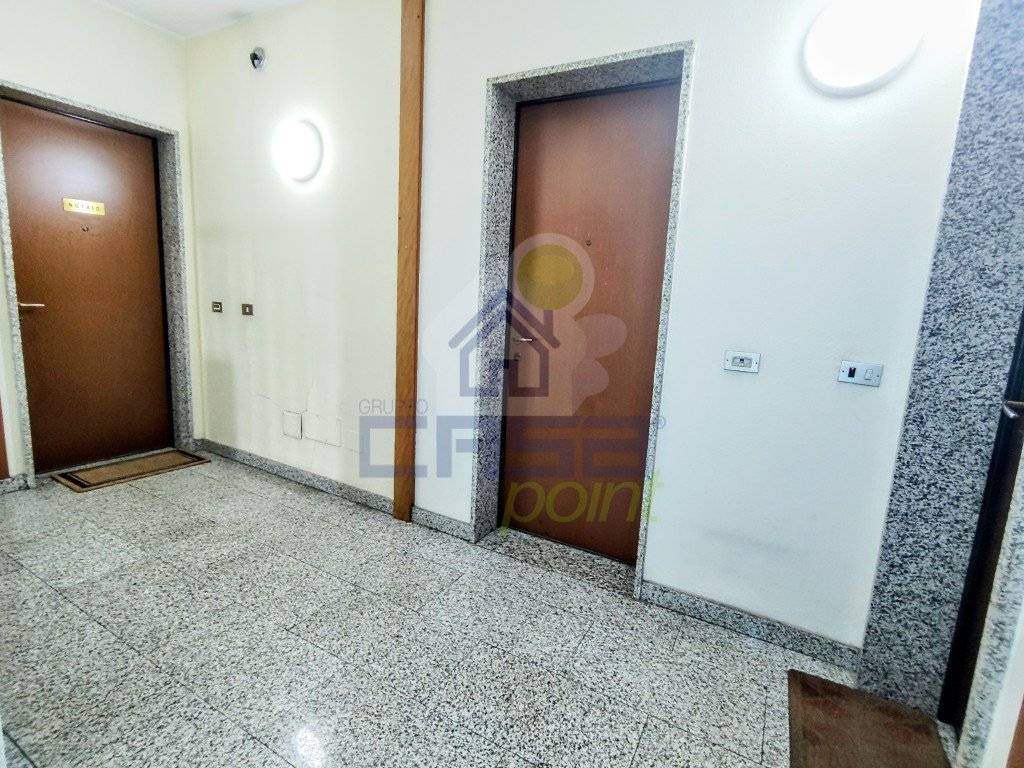 Immobile a Sant'angelo lodigiano in piazza dei caduti - Foto 5