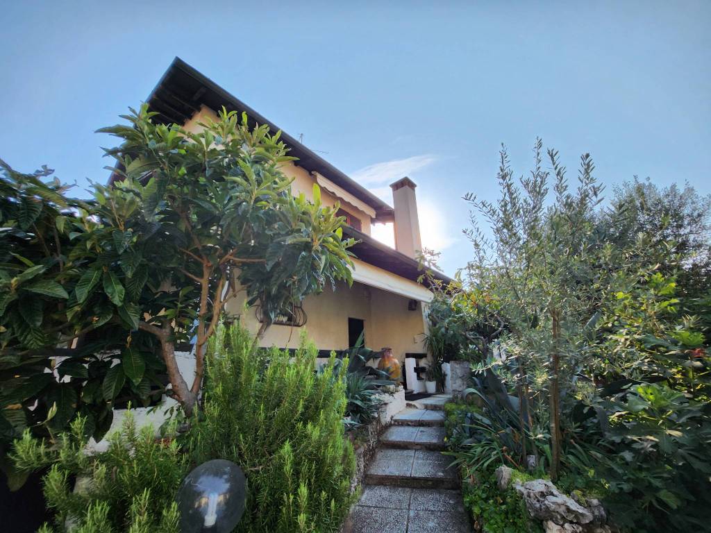 Villa a Uboldo - Foto 2