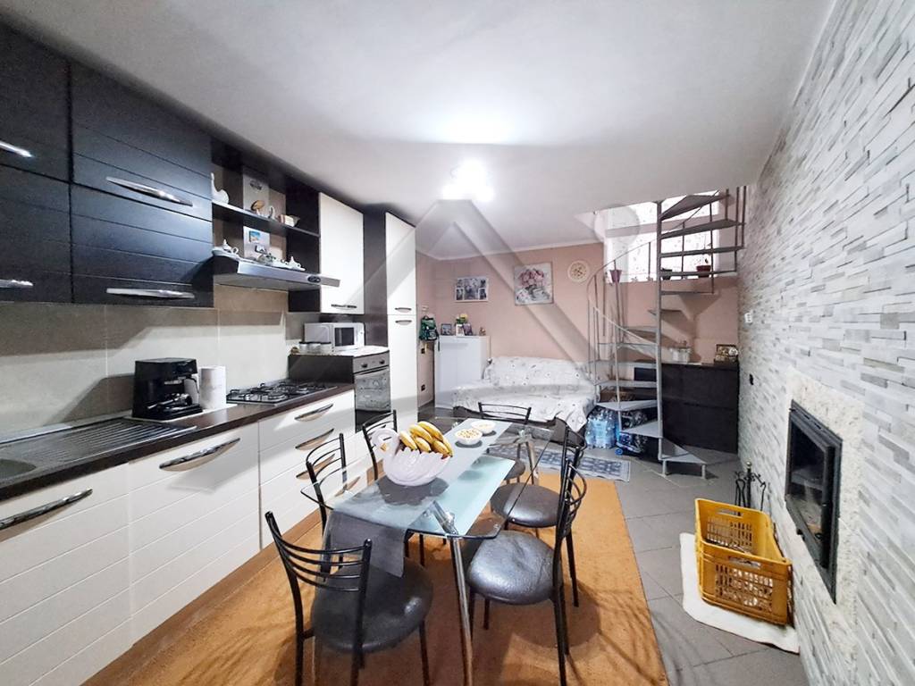 Casa indipendente a San pio delle camere in Via Protettore - Foto 4