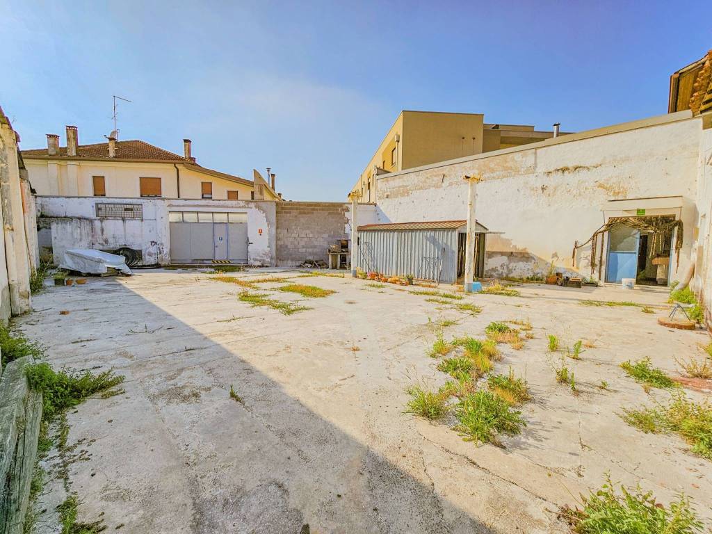 Appartamento a San giovanni lupatoto in Via Porto - Foto 4