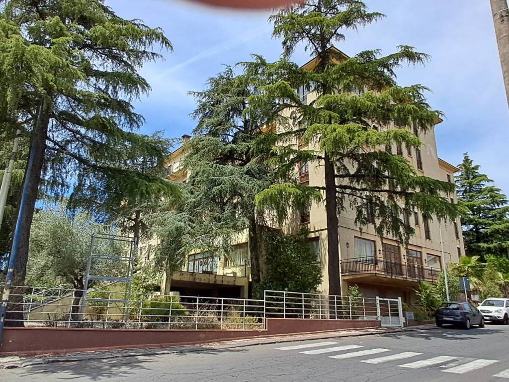 Palazzo / stabile a Pedara in Via Luigi Pirandello, 2 - Foto 5