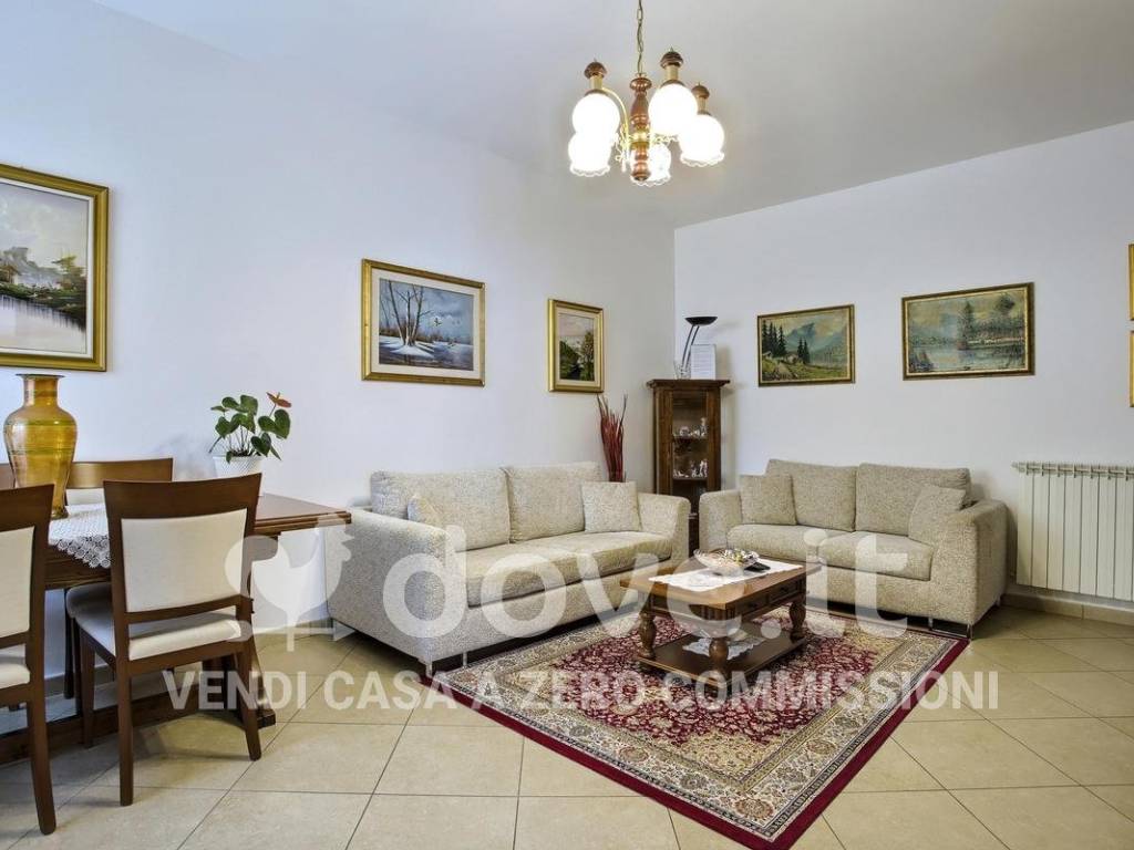 Appartamento a Luino in Via Voldomino, 66 - Foto 3