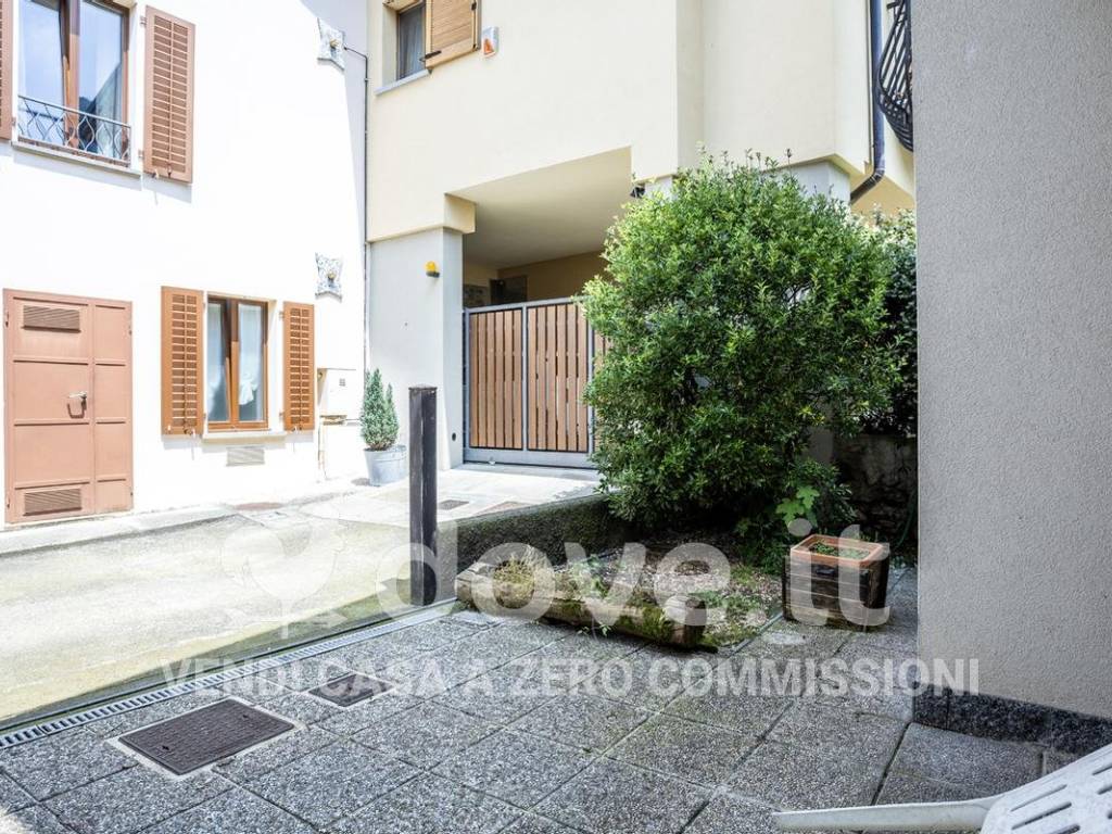 Villa a Cuveglio in Via Castello, 6 - Foto 2