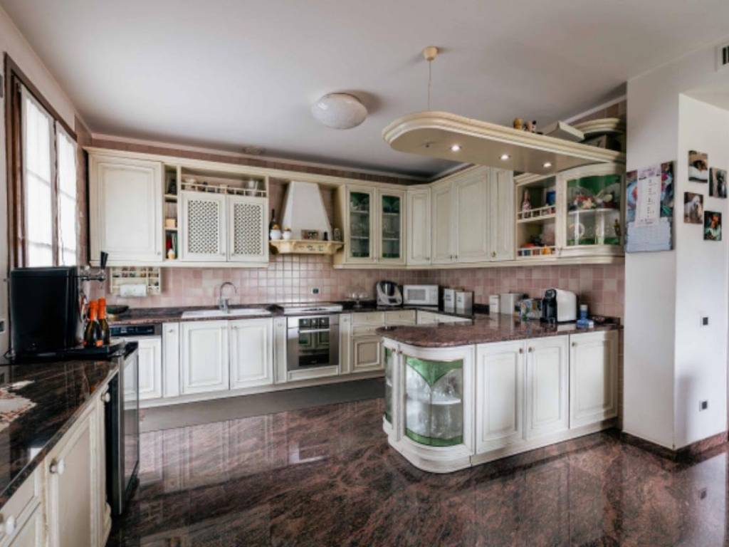 Villa a Noventa padovana in Via Benvenuto Cellini - Foto 2