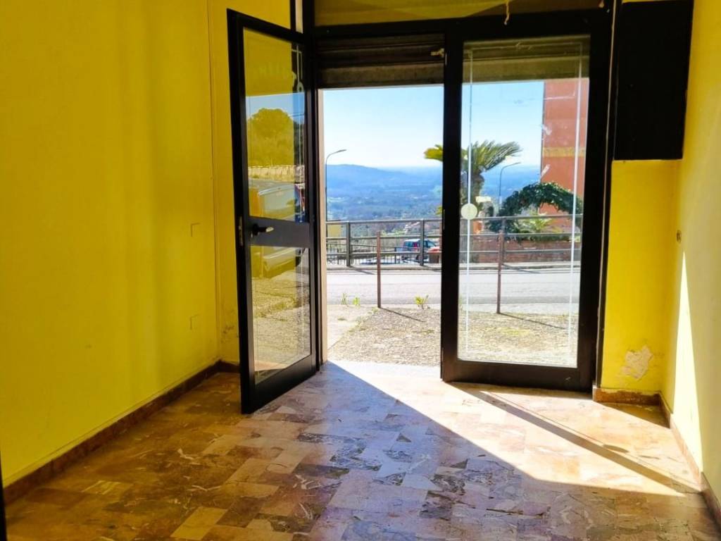 Immobile a Serre in Via 20 Settembre - Foto 3