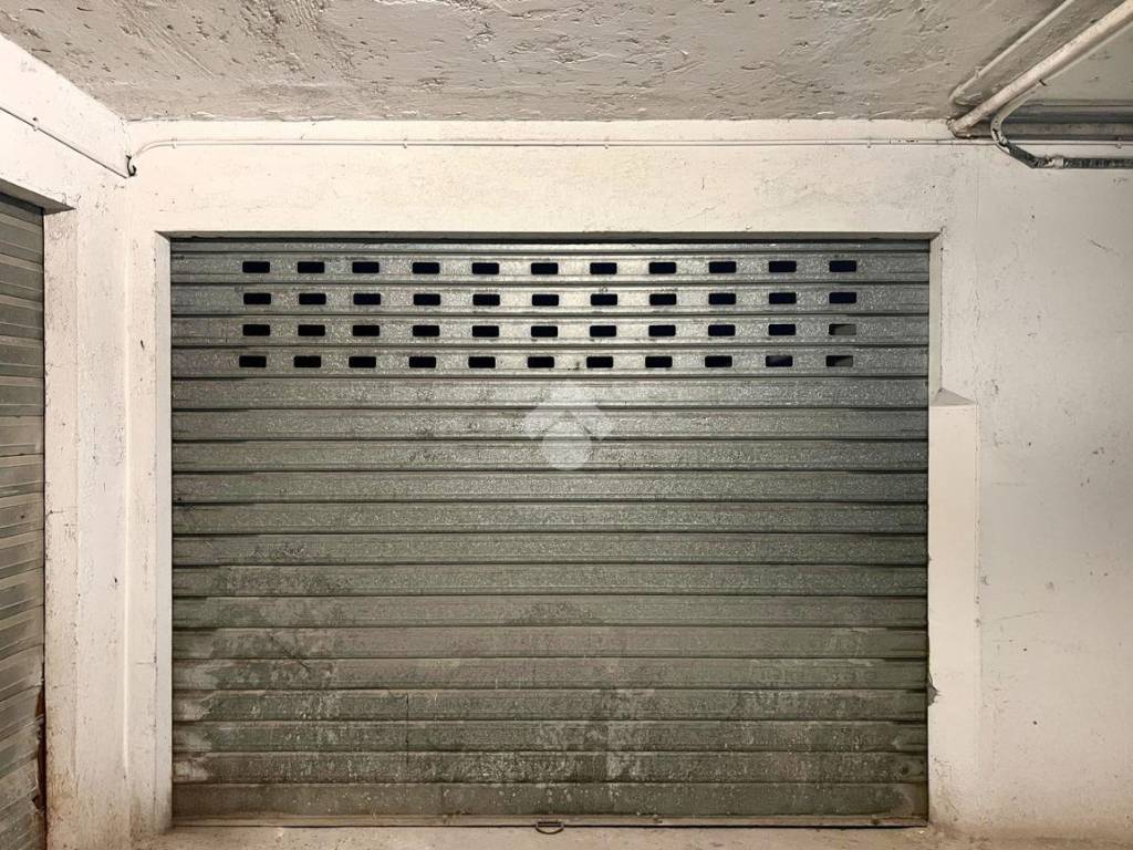 Box / garage a Alba adriatica in Via Adda, 11 - Foto 5