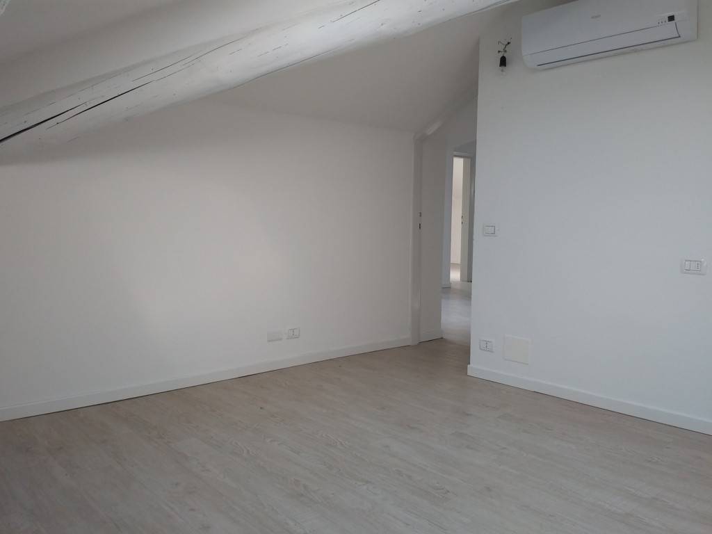 Appartamento a Como in Via dei Mille - Foto 2