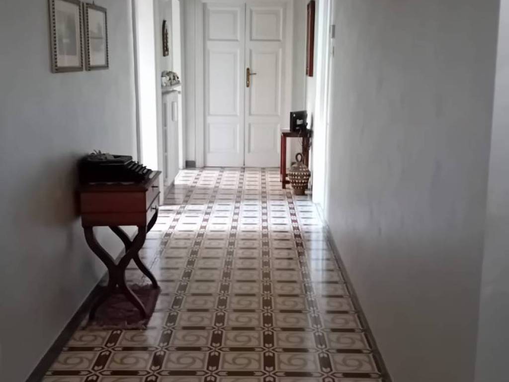 Casa indipendente a Avezzano in Via Monsignor Bagnoli - Foto 2