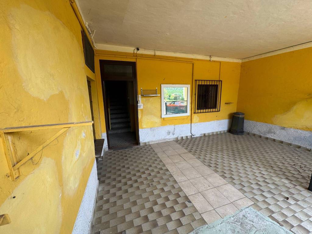 Appartamento a Castronno in Via Linda Rovera, 30 - Foto 3
