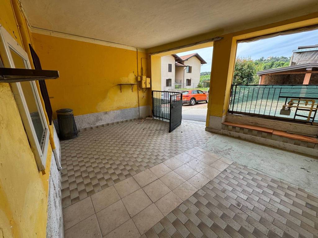 Appartamento a Castronno in Via Linda Rovera, 30 - Foto 4