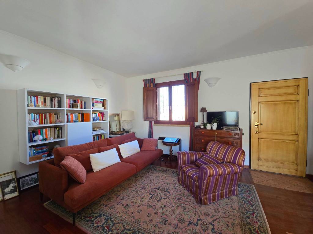 Casa indipendente a Cagliari in Via Piero Maroncelli - Foto 3