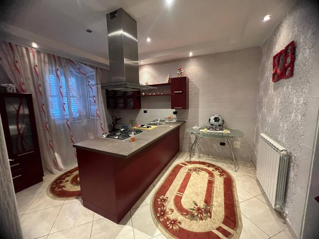 Casa indipendente a Reggio calabria in Via Nazionale Archi - Foto 3