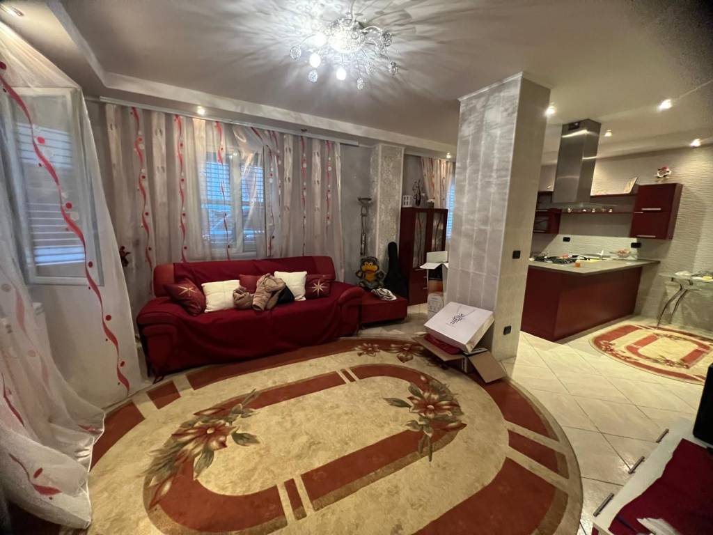 Casa indipendente a Reggio calabria in Via Nazionale Archi - Foto 4