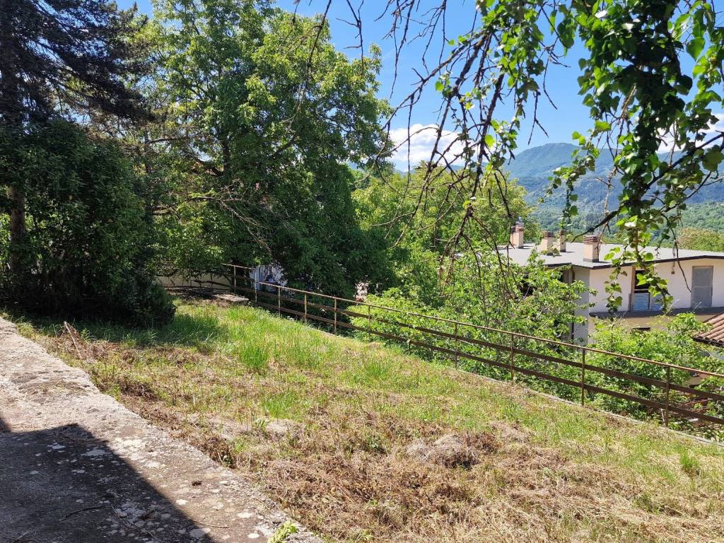 Villa a Tagliacozzo in Via Borgo San Silvestro - Foto 2