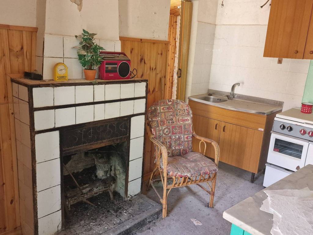 Casa indipendente a Tagliacozzo in Piazza San Silvestro - Foto 4