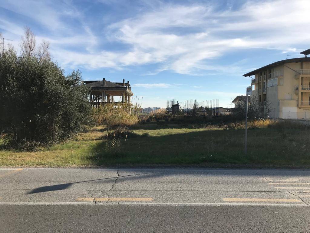 Terreno a Martinsicuro in Via delle Messi, 3 - Foto 3