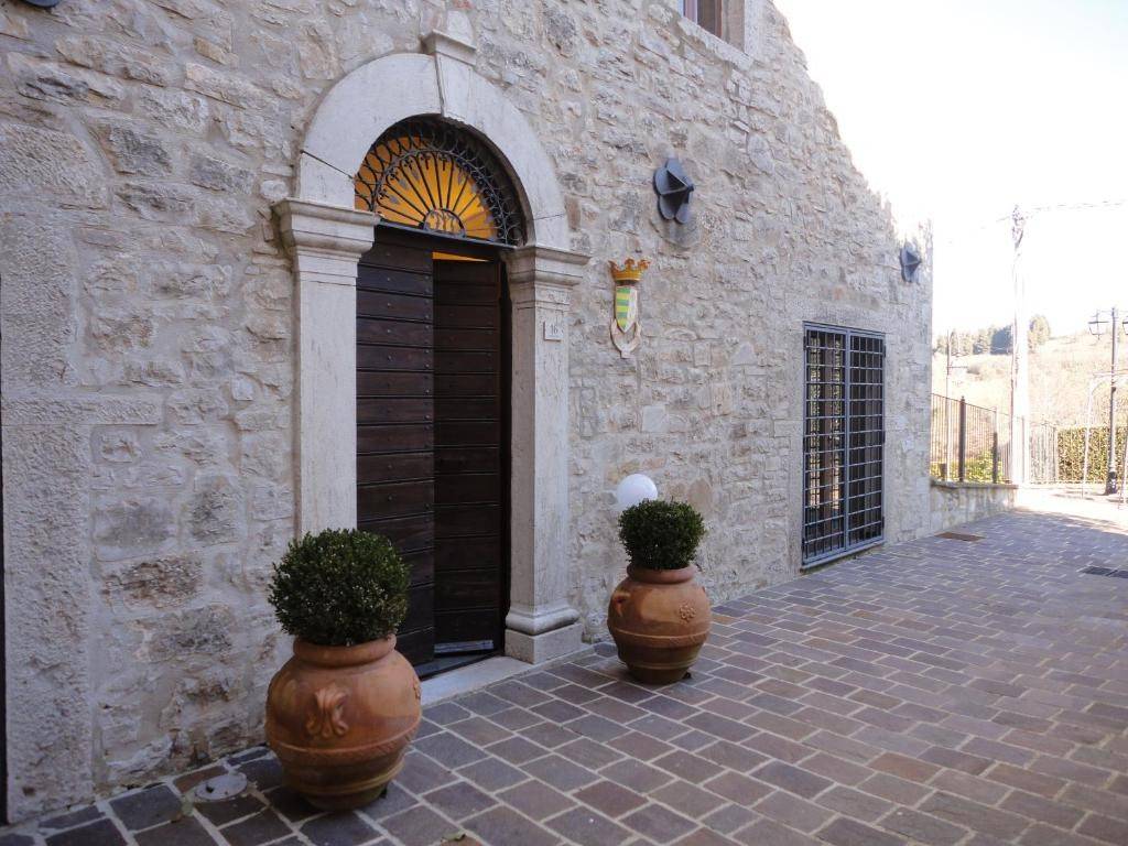 Palazzo / stabile a Todi in Vocabolo Castello di Izzalini, 4 - Foto 5