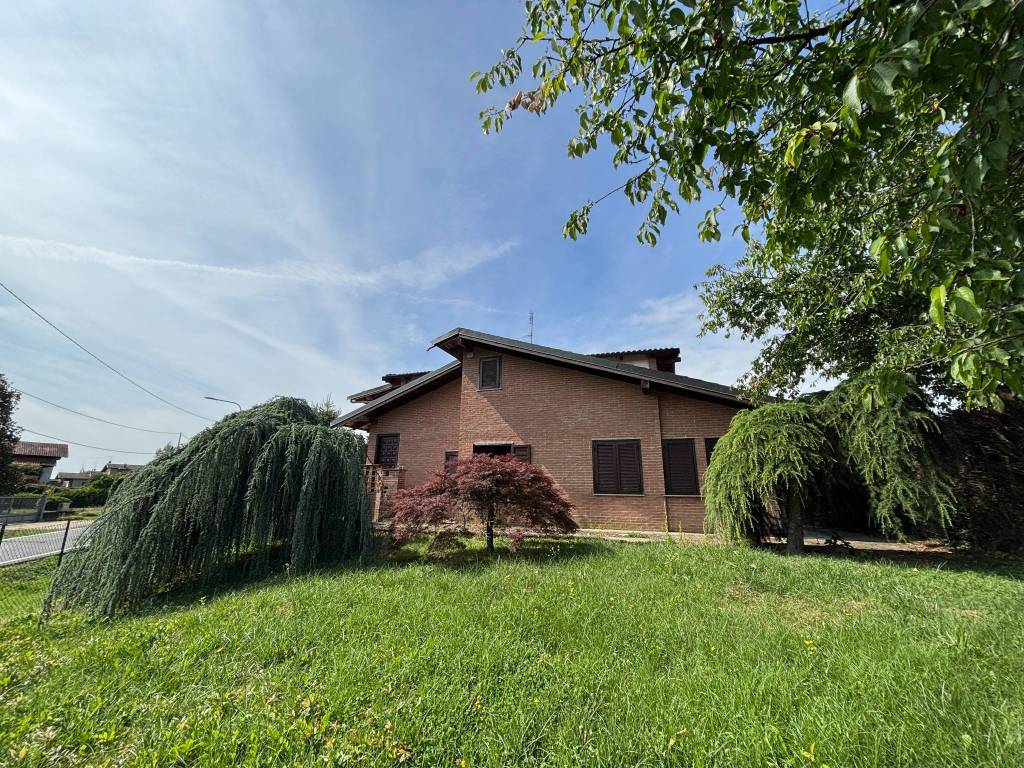 Villa a Massazza in Via Salussola, 18 - Foto 4