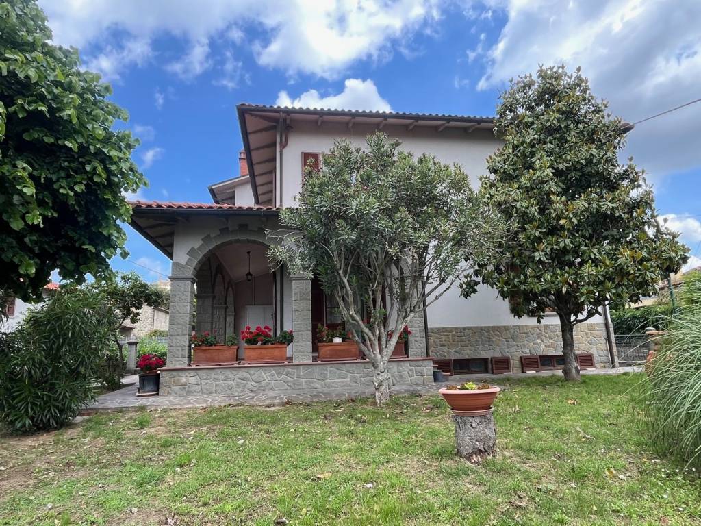 Villa a Cortona in Via Italo Scotoni - Foto 4