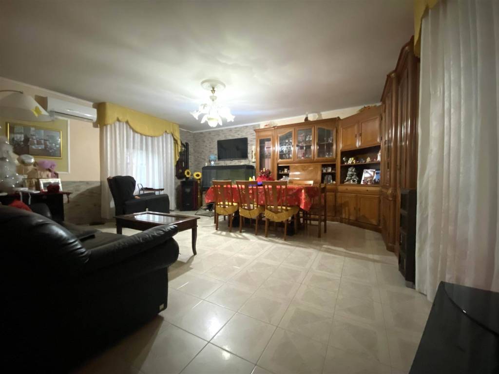 Appartamento a Borgia - Foto 2