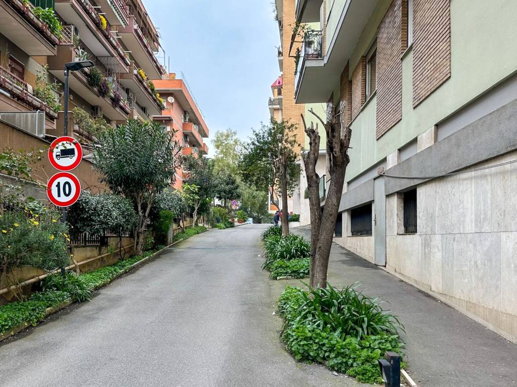Appartamento a Roma in Via Pian Due Torri - Foto 3