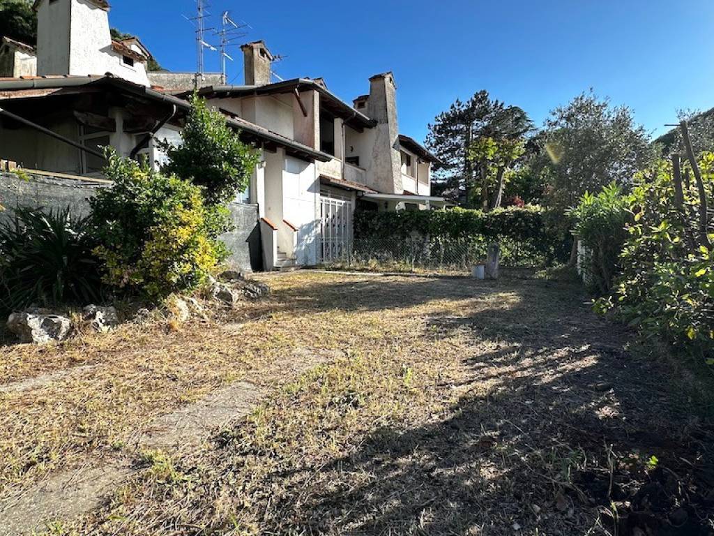 Villa a Comacchio in Viale Raffaello Sanzio, 254 - Foto 4