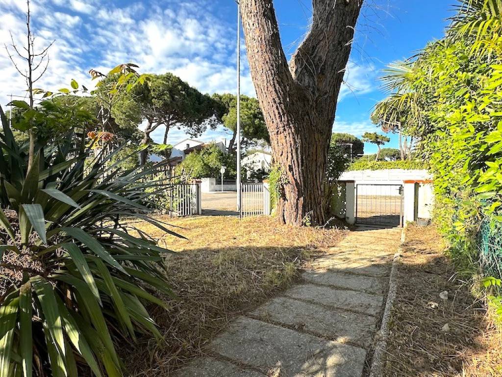 Villa a Comacchio in Viale Raffaello Sanzio, 254 - Foto 5