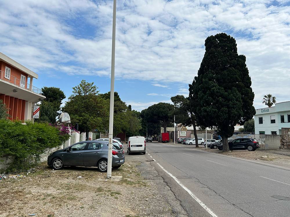 Immobile a Cagliari in Viale Elmas - Foto 3