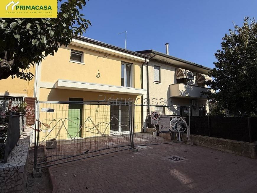 Villetta a schiera a Colognola ai colli in Piazza del Donatore - Foto 3