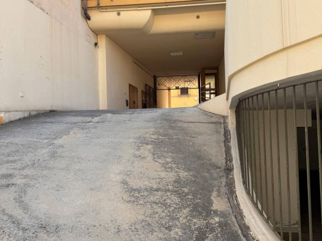 Box / garage a Cagliari in Via Ada Negri, 18 - Foto 5