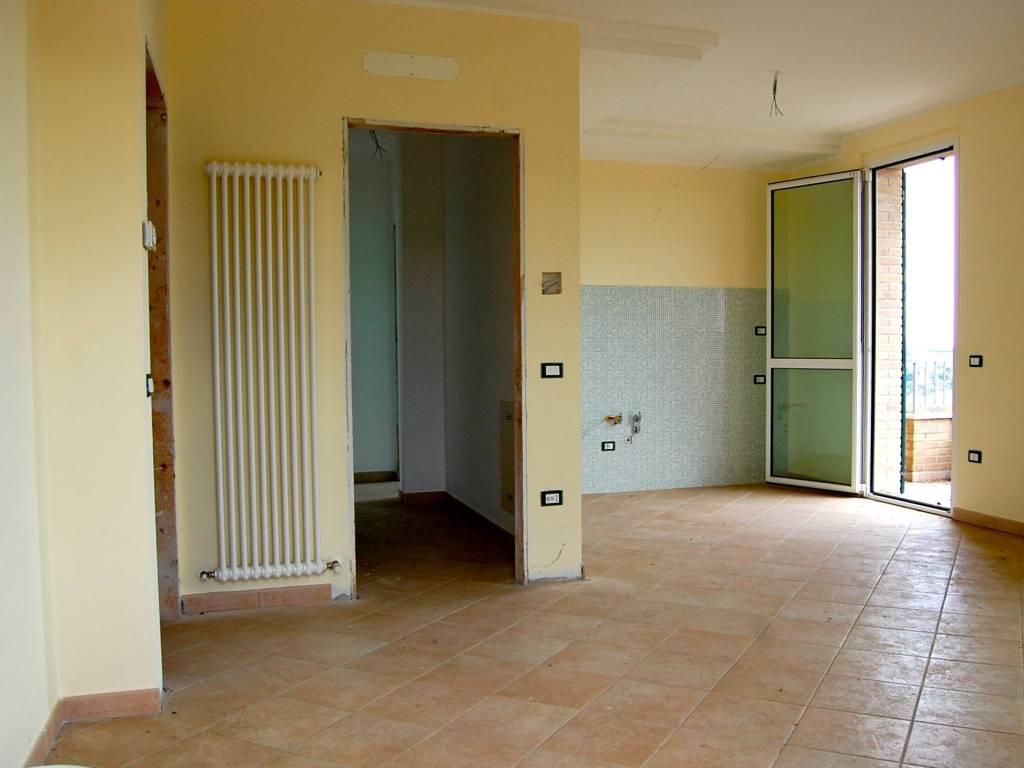 Palazzo / stabile a San costanzo in Strada del Bagnolo - Foto 2