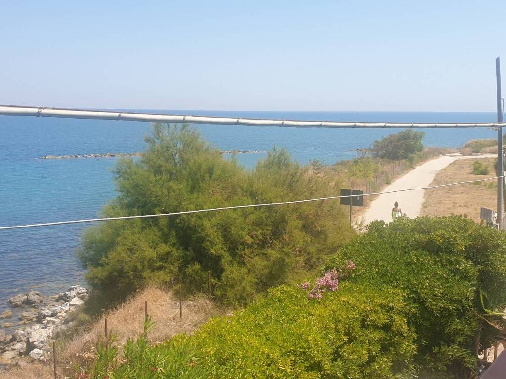 Villa a Trani in Lungomare Cristoforo Colombo - Foto 2