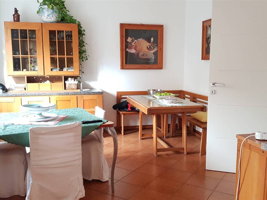 Appartamento a Salerno in Via Posidonia, 145 - Foto 2